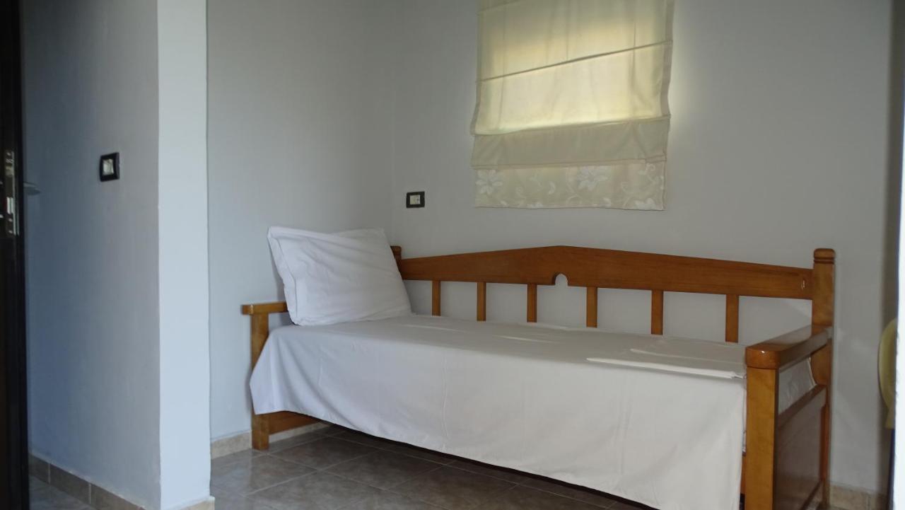 Hotel Ardiani Ksamil Eksteriør billede